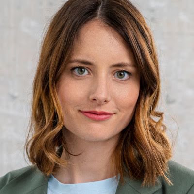 Janina-Muetze_Civey_Marc-Hohner-225×300